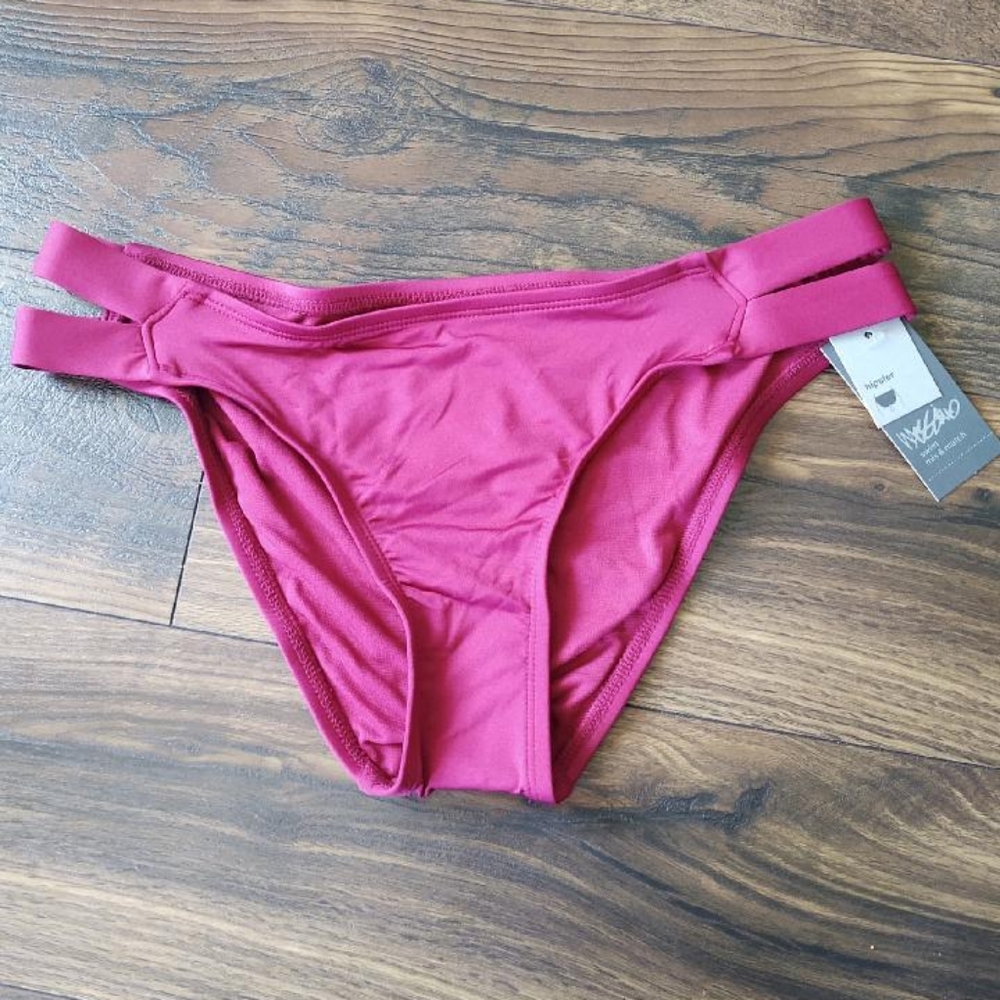 Bikini bottoms